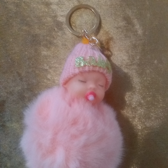 Furry baby tag alongs - Picture 7 of 10